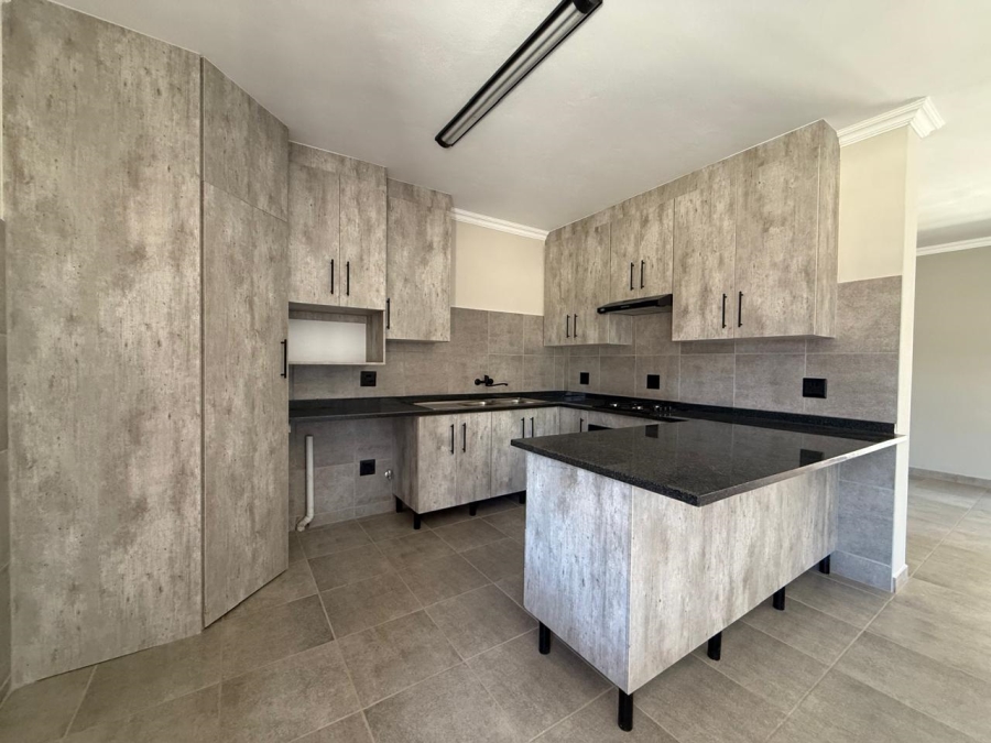 3 Bedroom Property for Sale in Waterkloof East North West